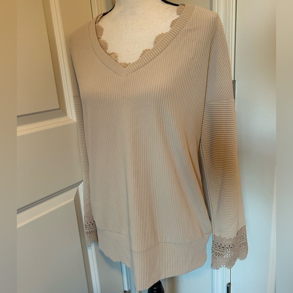 Amazon Tops - Trendy queen, beige, crochet, ribbed, long sleeve V-neck blouse